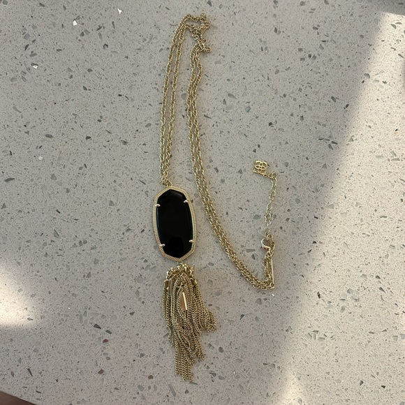 Kendra Scott onyx long tassel necklace - Picture 2 of 3